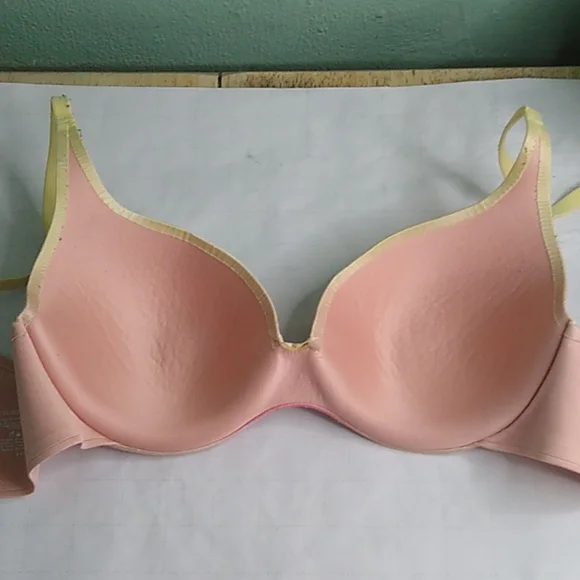 #235 Pink Yellow 36B Lined Perfect Coverage Bra some wear - Picture 5 of 8
